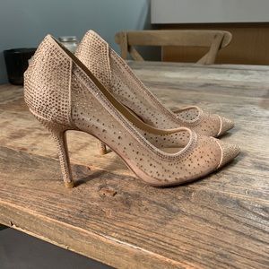 NEVER WORN Badgley Mischka similar pumps